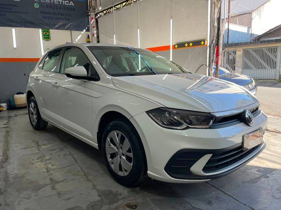 VOLKSWAGEN POLO 1.0 MPI MANUAL VOLKSWAGEN POLO 1.0 MPI MANUAL